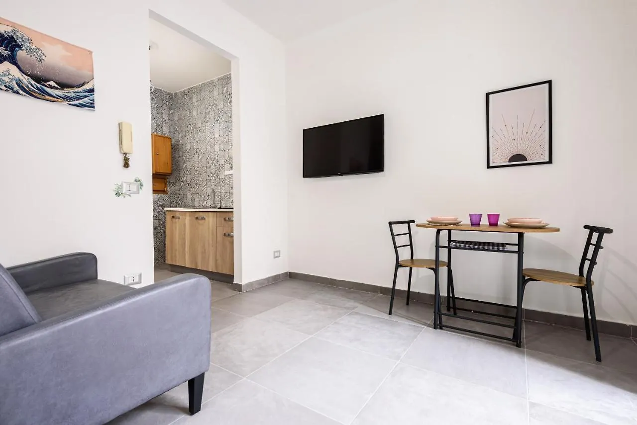 Apartment In The Heart Of Naples