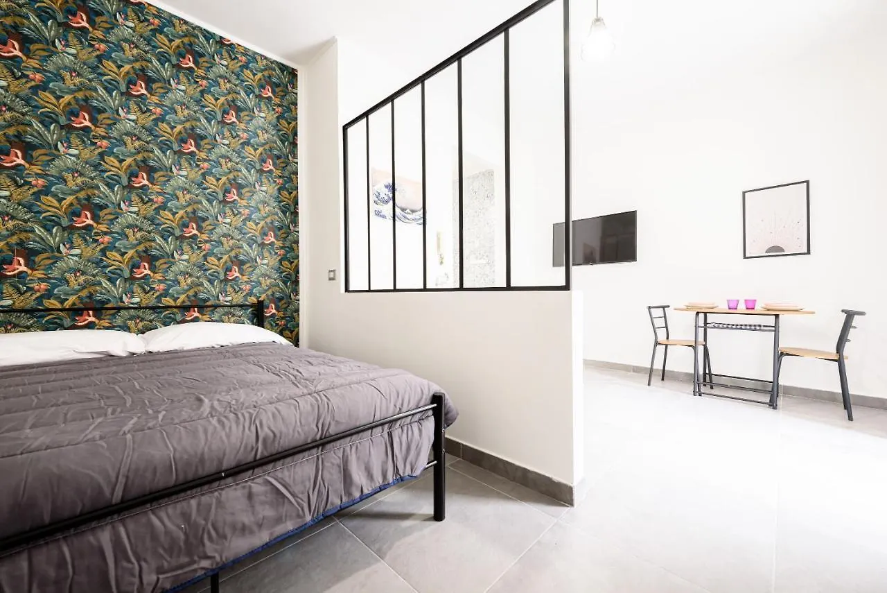 Apartment In The Heart Of Naples