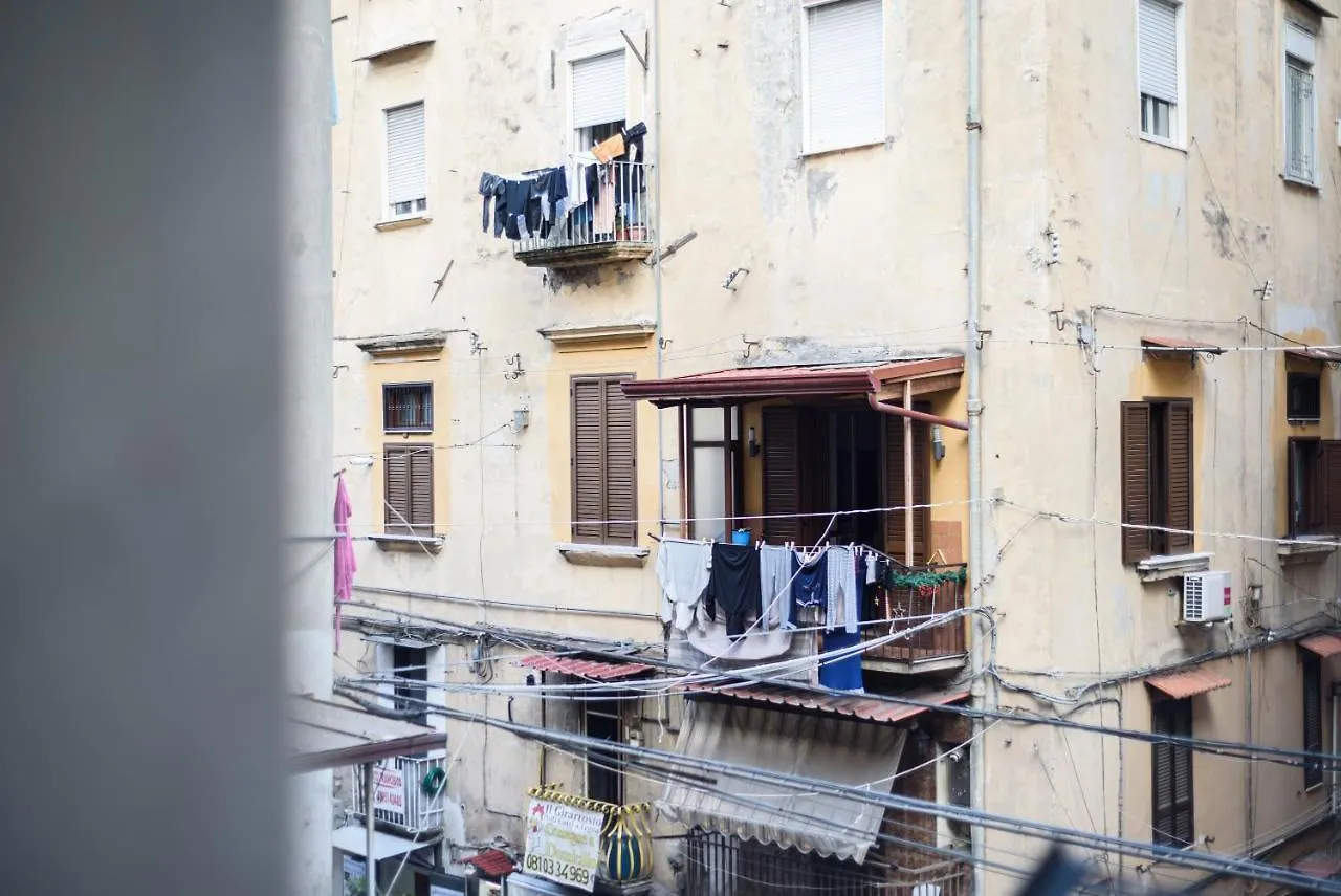 Apartment In The Heart Of Naples 0*,