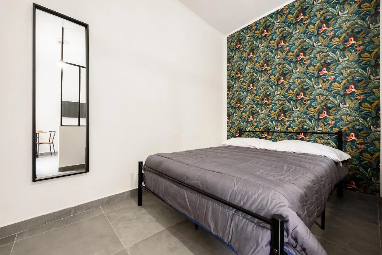 Apartment In The Heart Of Naples